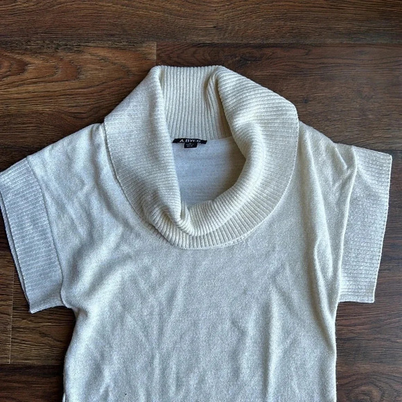 A. Byer Sweater Dress | Short Sleeve Sweater Dress | A. Byer | Cream Sweater - Picture 3 of 9